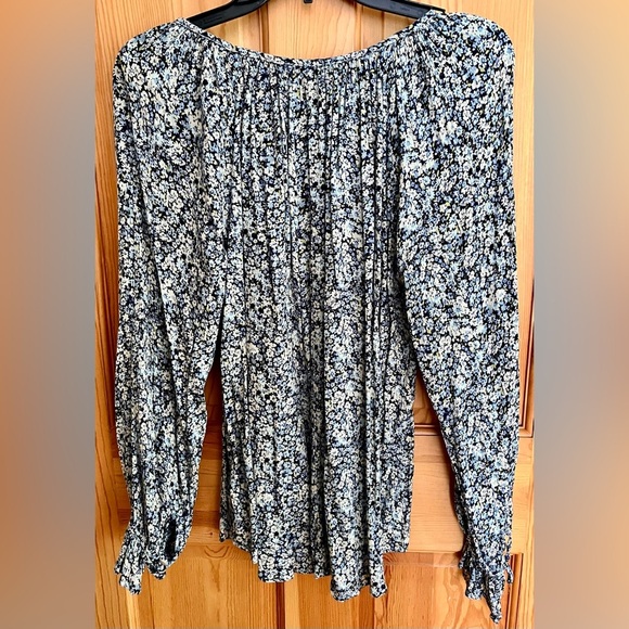 Chaps Blue Ditzy Floral Women's Top SZ M Cotton Viscose Cottagecore Garden Boho - Picture 10 of 14